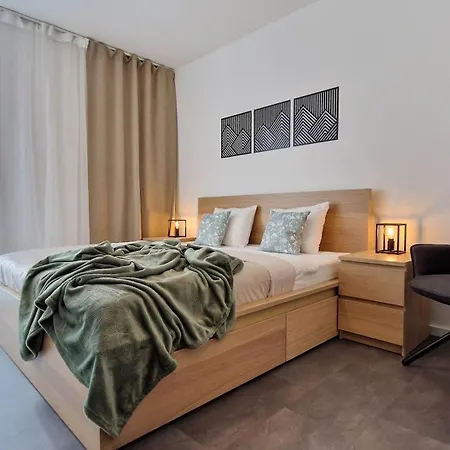 Hillshome - 84m2 Moderny S Terasou Aj Saunou Apartmán Liptovský Mikuláš