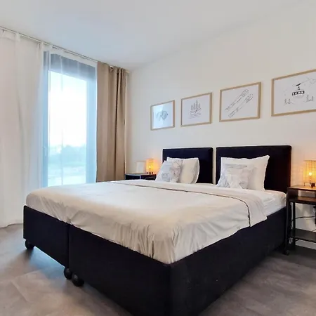Hillshome - 84m2 Moderny S Terasou Aj Saunou Liptovsky Mikulas