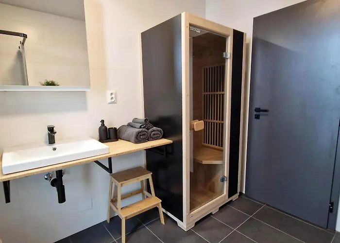 Hillshome - 84m2 Moderny S Terasou Aj Saunou *